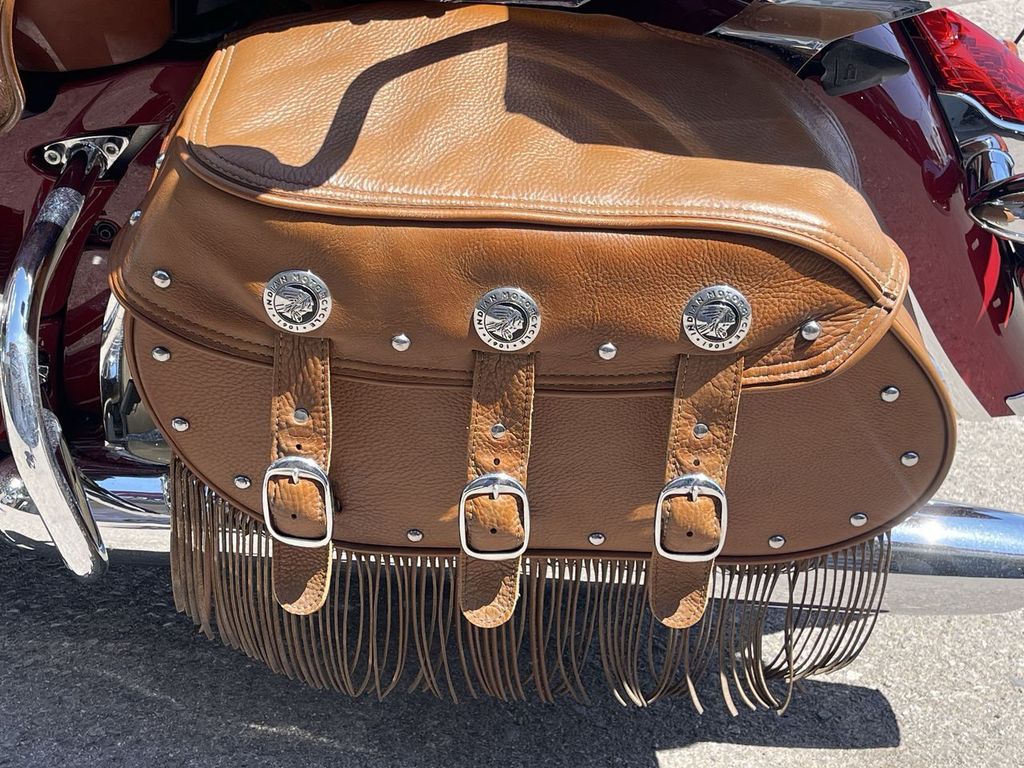 2017 INDIAN MOTORCYCLE ROADMASTER CLASSIC INDIAN MOTORCYCLE RED OVER